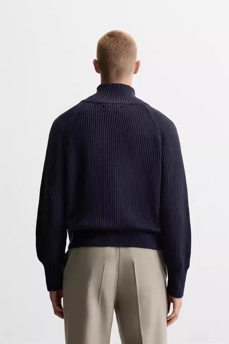 Half-Zipper Ripstrick